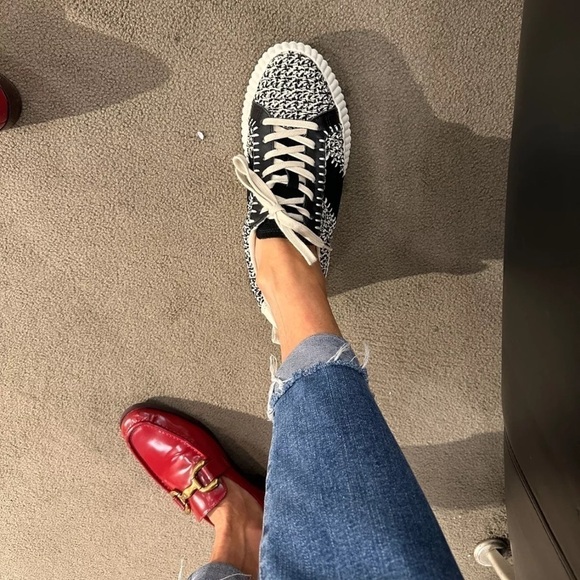 Dolce Vita Dolley Black White Knit Retro Style - Picture 2 of 4